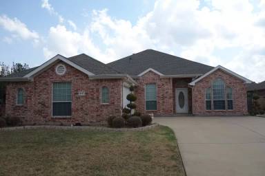 Main picture of 5121 Yaupon Dr