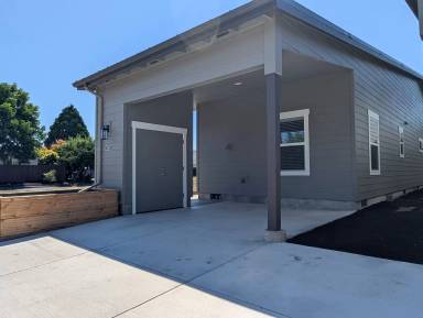Main picture of 3696 Babcock Ln