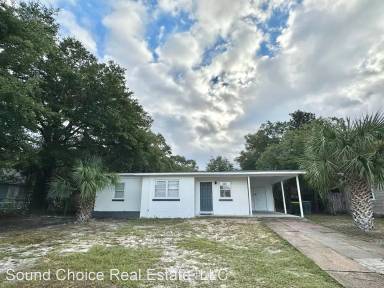 Main picture of 113 Robinwood Dr SW