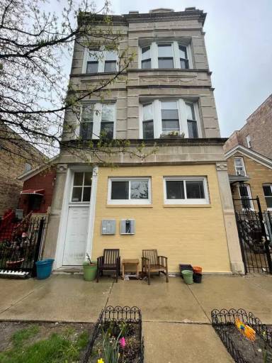 Main picture of 1328 N Campbell Ave