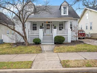 Main picture of 919 N 5th St