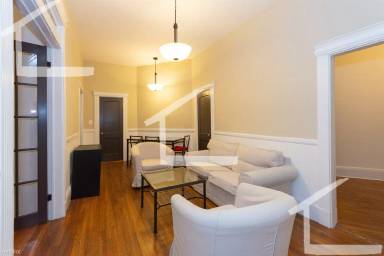 Main picture of 1147 Commonwealth Ave
