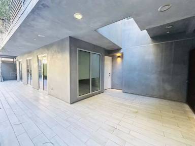 Main picture of 947 4th St