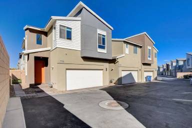 Main picture of 9298 Casa Sierra Ln