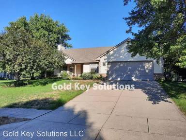 Main picture of 5451 Pine Knoll Blvd