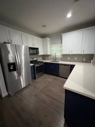 Main picture of 1828 Fletcher St