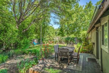 Main picture of 431 Stadler Ln