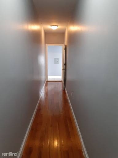 Main picture of 1204 Kennedy Blvd