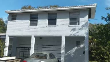 Main picture of 1400 Yale St S