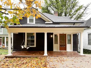 Main picture of 624 Taylor Ave