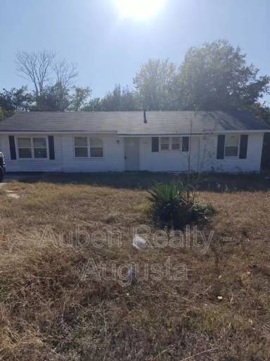 Main picture of 2517 Kensington Dr E