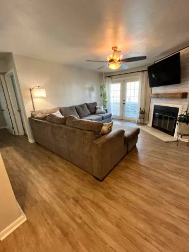 Main picture of 640 Waters Dr