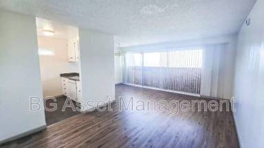 Main picture of 10 Lee St