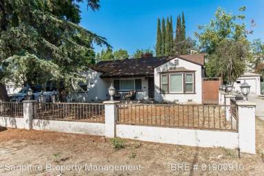 Main picture of 5229 Vantage Ave