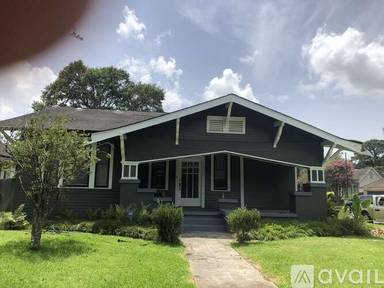 Main picture of 1000 Park Blvd