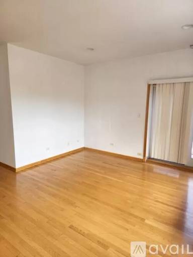 Main picture of 828 W 31st St