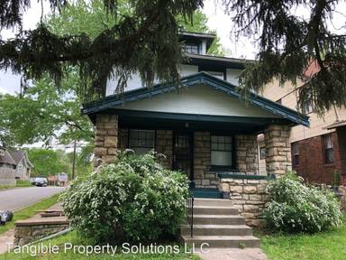 Main picture of 5538 Olive St