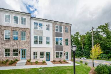 Main picture of 2631 Creekside Dr NW
