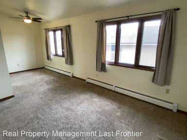 Main picture of 1330 Juneau St