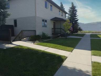 Main picture of 1302 Phoenix Ave