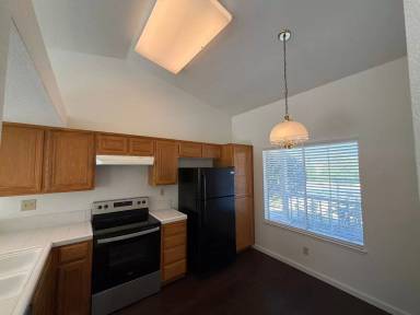 Main picture of 5100 Pawnee Dr