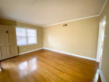 Main picture of 4866 Willow Rd