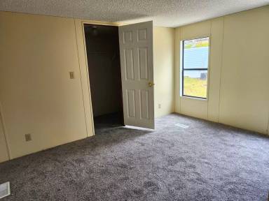Main picture of 43910 30th St