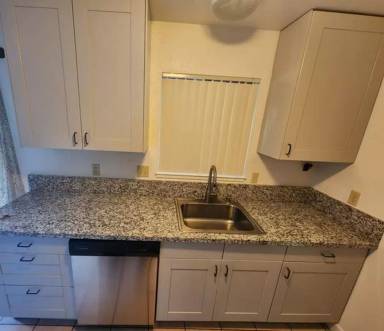 Main picture of 3337-3339 La Canada Dr