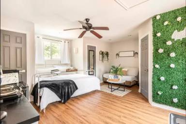 Main picture of 22730 River Birch Dr