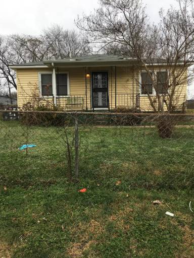 Main picture of 1702 Chester St NW