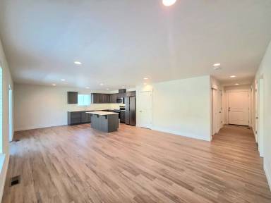 Main picture of 319 S Nevada Ave