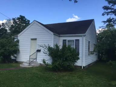 Main picture of 205 S 15th St