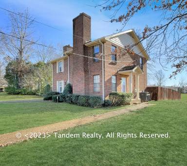 Main picture of 2331 Kimberly Dr