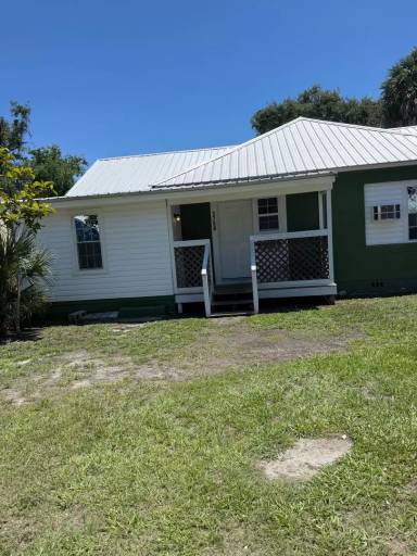 Main picture of 3758 Ogg Ave