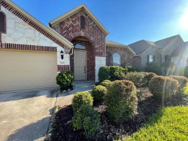 Main picture of 16111 Philippa Creek Way