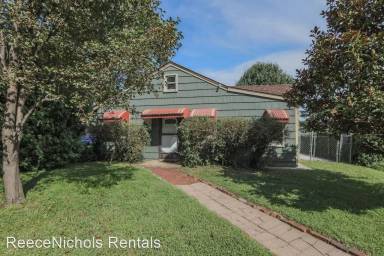 Main picture of 1614 W 44th St
