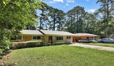 Main picture of 1504 Rosewood Dr