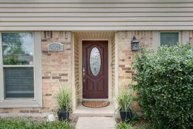 Main picture of 4038 Windy Crest Cir