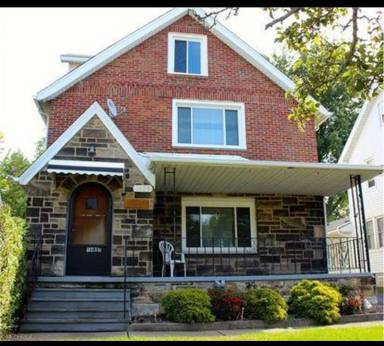 Main picture of 1405 Sheffield Rd