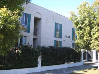 Main picture of 1860 9th St