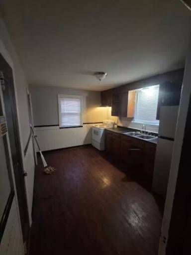 Main picture of 3009 Gary Dr