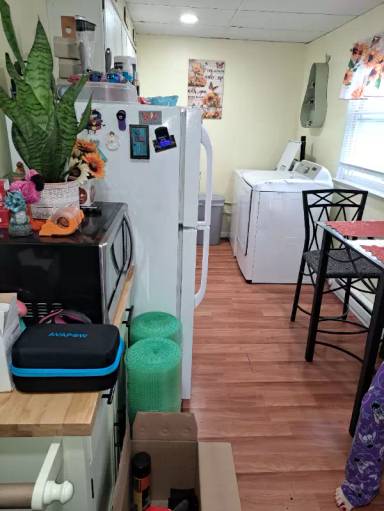 Main picture of 228 2nd St