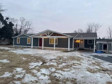 Main picture of 330 Fountain Head Rd