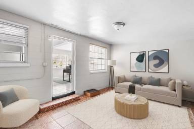 Main picture of 201 N Himes Ave