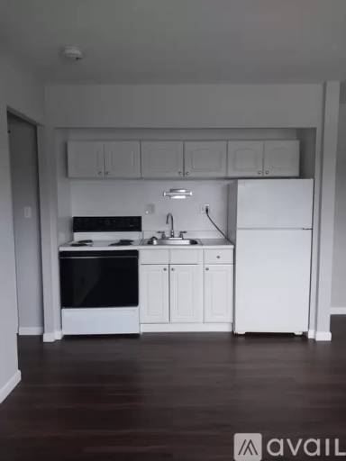 Main picture of 4801 Madison Rd