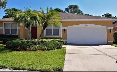 Main picture of 7447 Ridge Rd