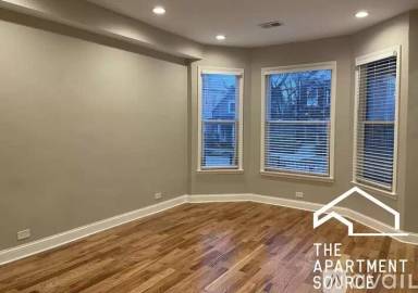 Main picture of 3130 N Kimball Ave