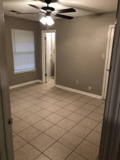 Main picture of 3620 Pembrook Dr