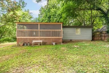 Main picture of 16755 Leisure Loop