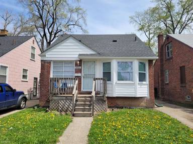 Main picture of 18960 Dale St